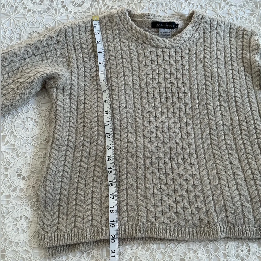 Irelandseye knit gray virgin wool fisherman crewneck sweater - Picture 2 of 5